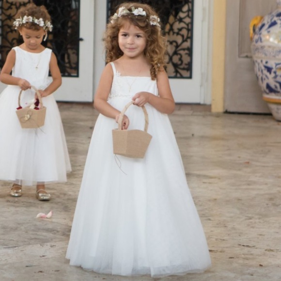 Tank Full Tulle Ball Gown with Lace Applique